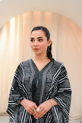 PRINCESS SPLIT BLACK - LAWN